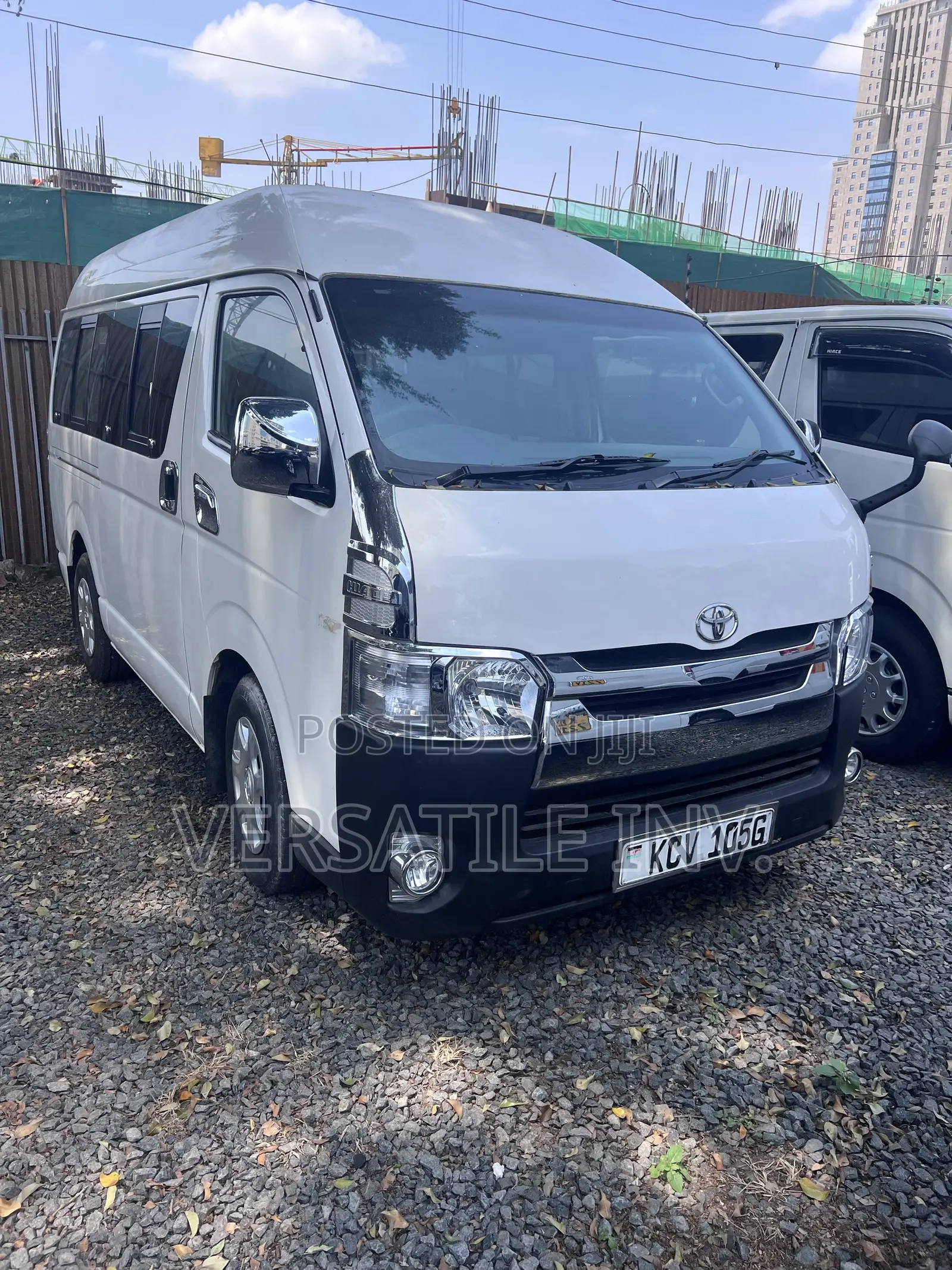 Toyota HiAce 2013 White