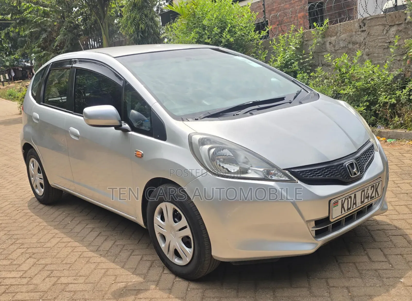 Honda Fit 2011 Silver
