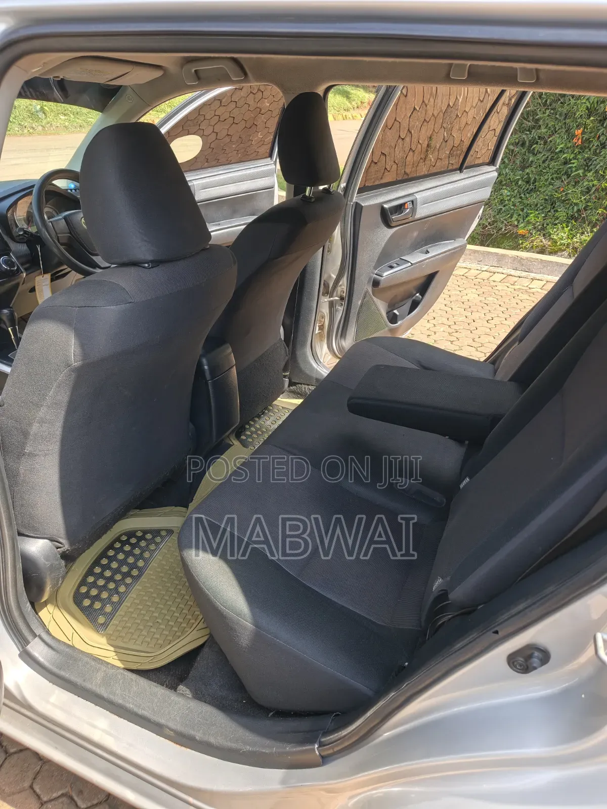 Toyota Corolla Fielder 2013 Silver