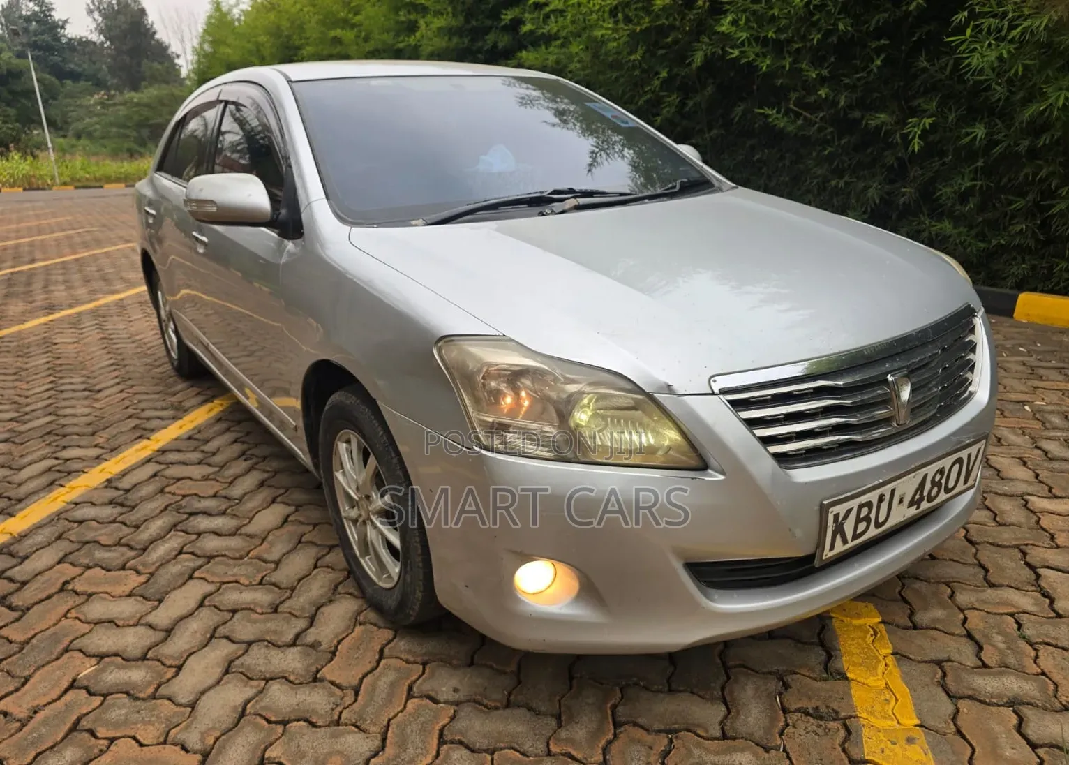 Toyota Premio 2010 Silver