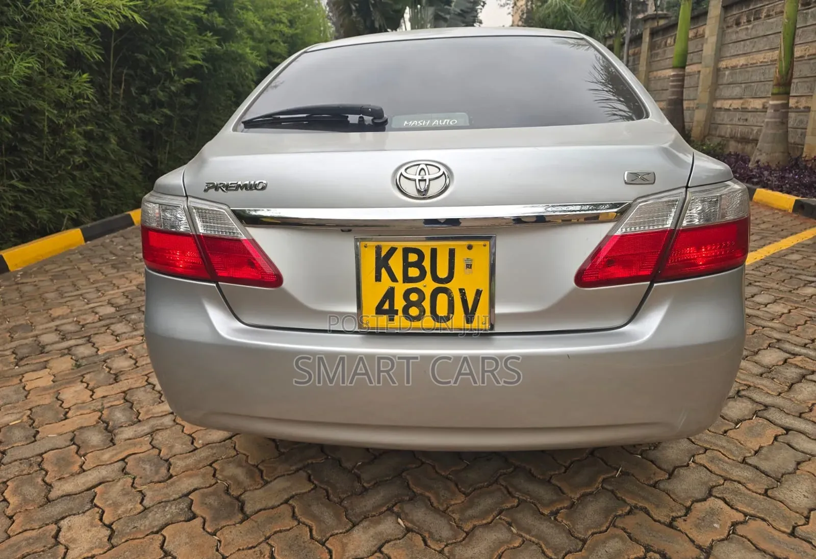 Toyota Premio 2010 Silver