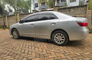 Toyota Premio 2010 Silver
