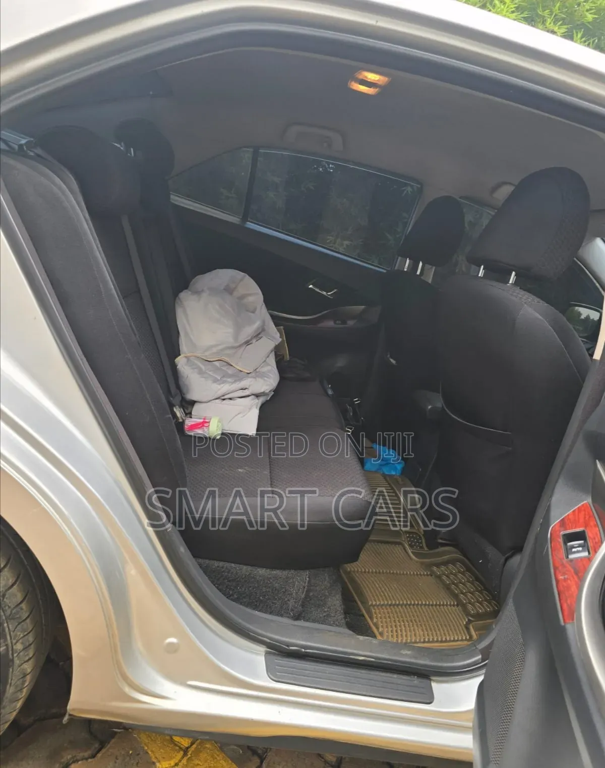 Toyota Premio 2010 Silver