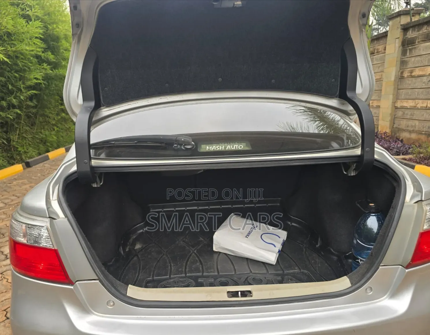 Toyota Premio 2010 Silver