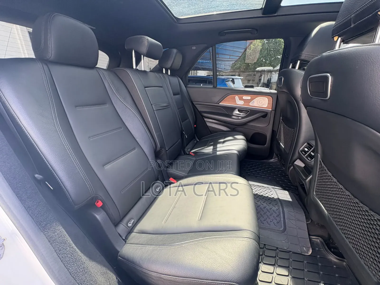 Mercedes-Benz GLE-Class 2019 White