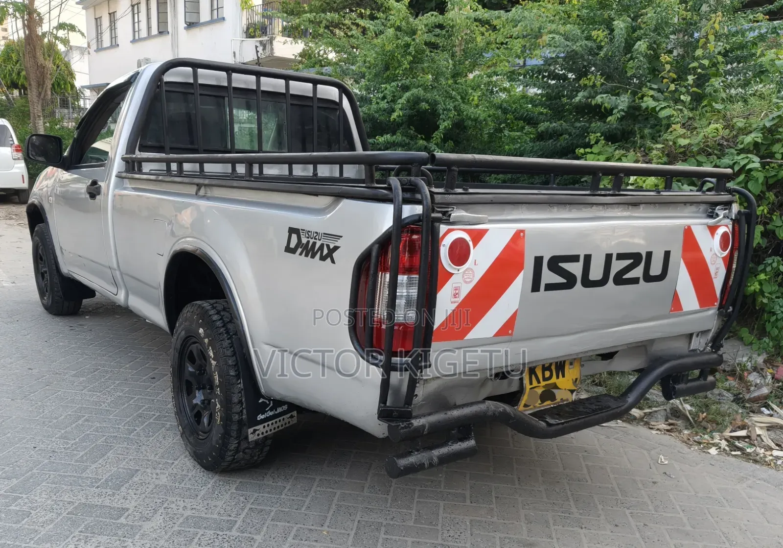 Isuzu D-MAX 2009 Gray