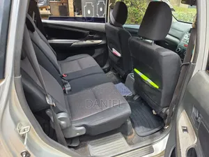 Toyota Avanza 2013 Silver