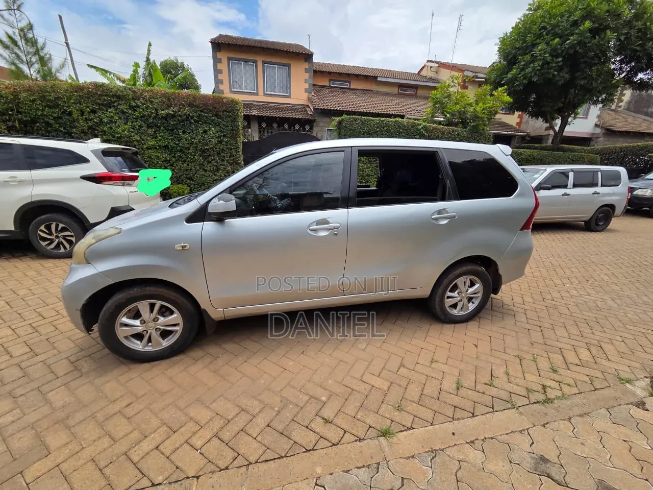 Toyota Avanza 2013 Silver