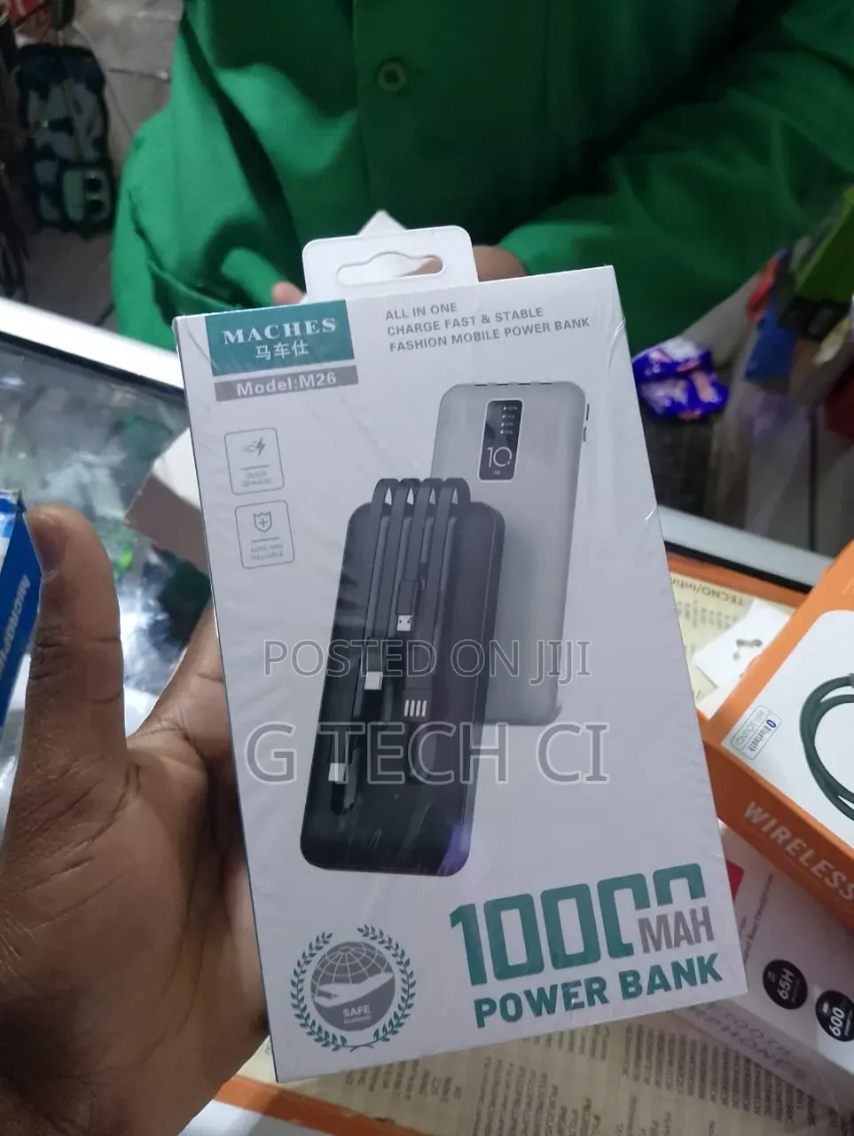 Maches M26 All-in-One 10000mah Power Ban