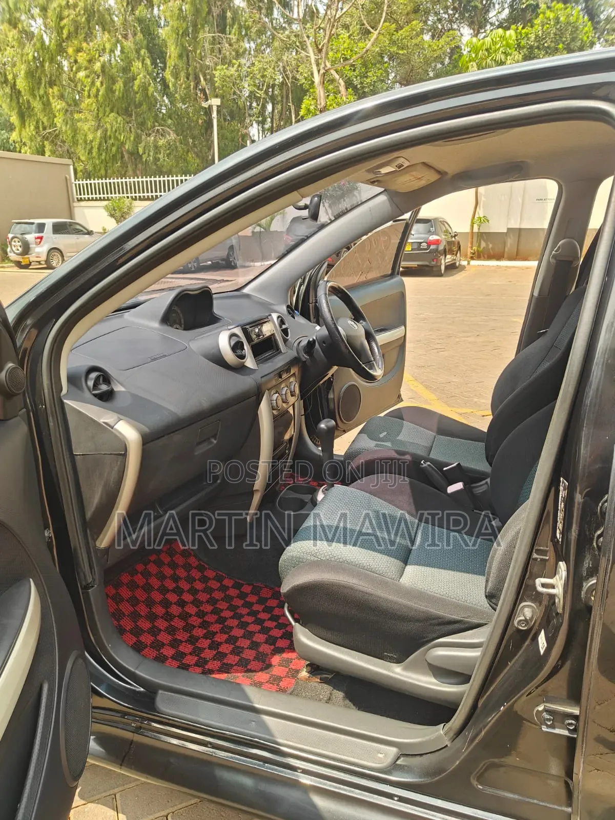 Toyota IST 2006 Black
