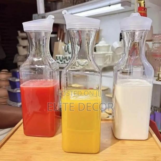 1.5L Multi-Purpose Clear Carafe Pitcher Bottle - thumbnail 3