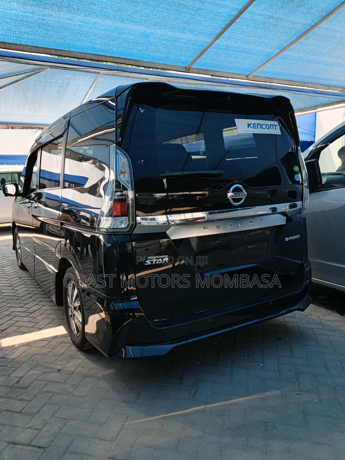 Nissan Serena 2019 Blue