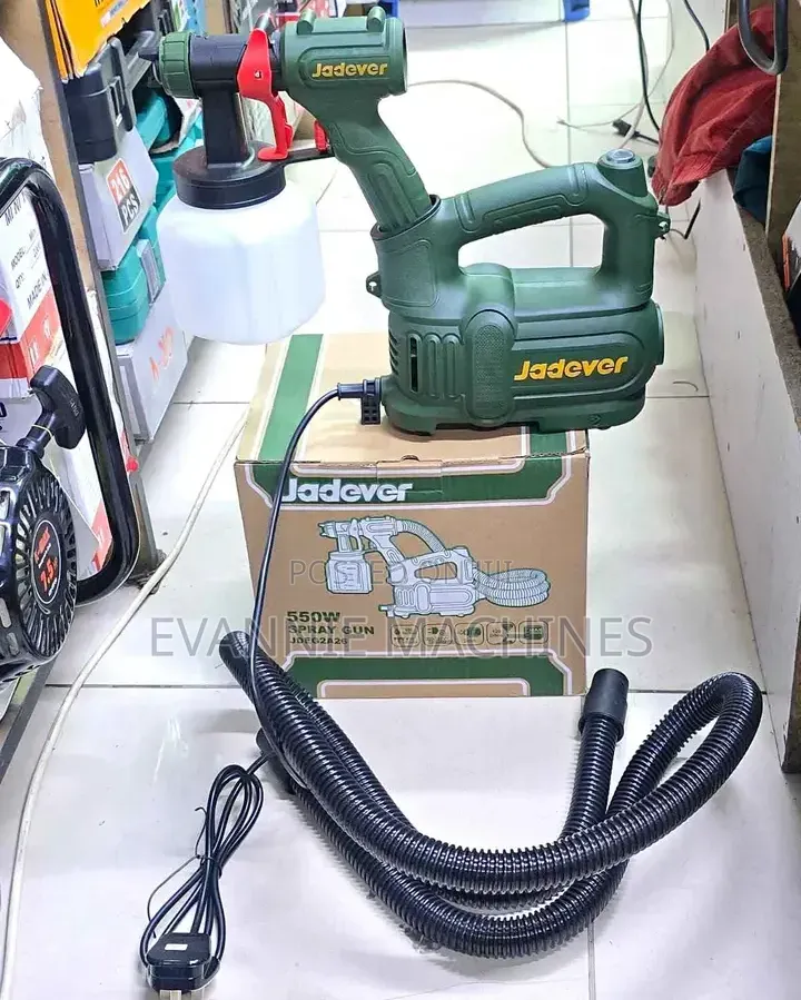 Heavy Duty Jadever Spray Gun 550
