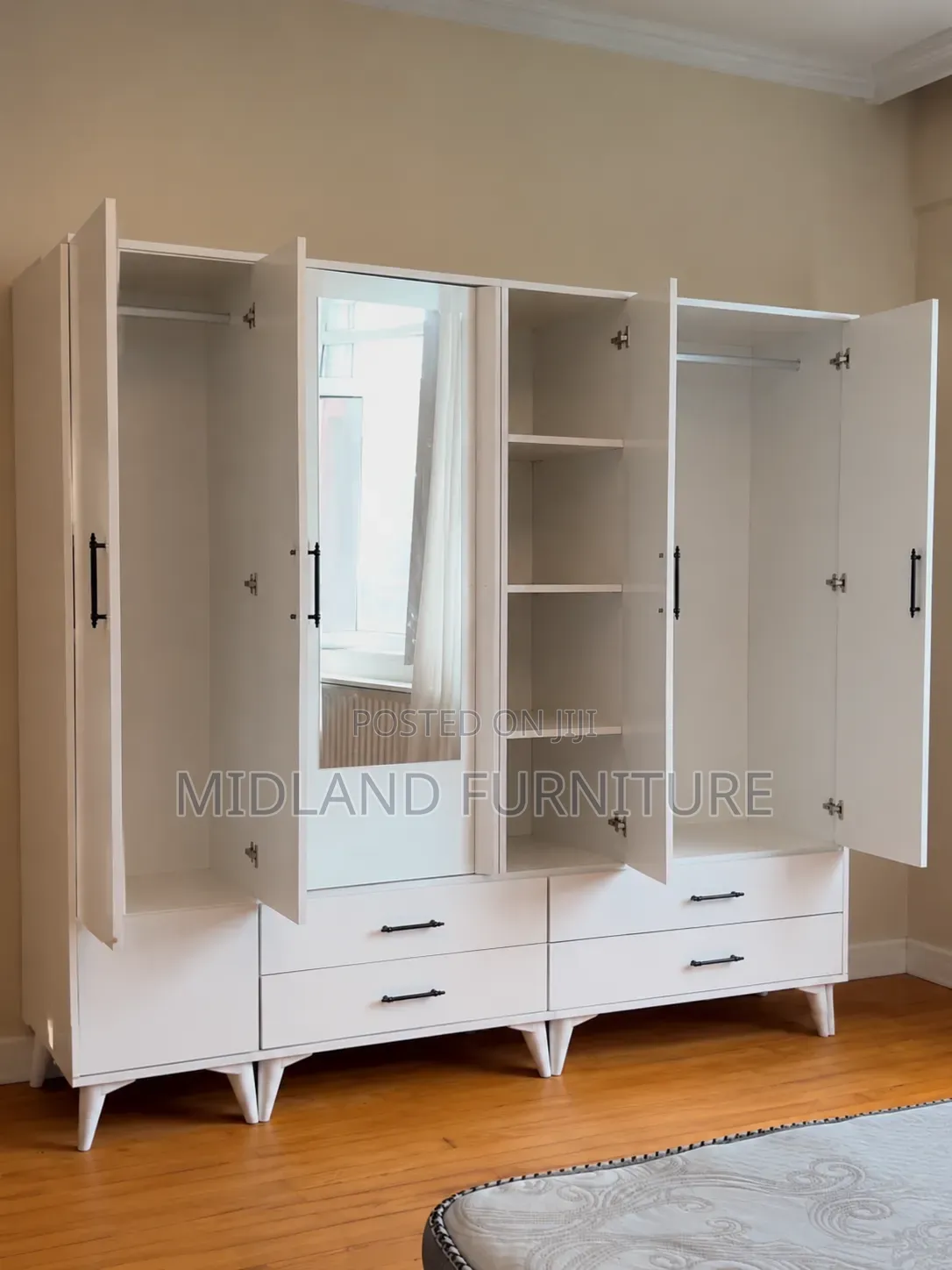 6 Door Wardrobe With Mirrors Drawers