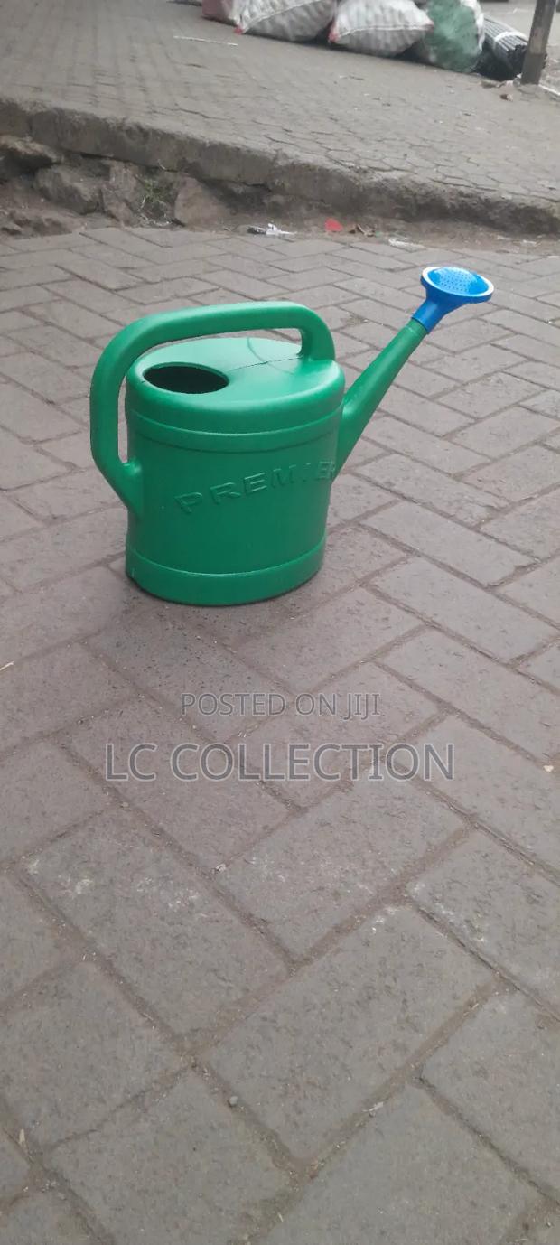 Water Sprinkler Can 10ltrs - thumbnail 2