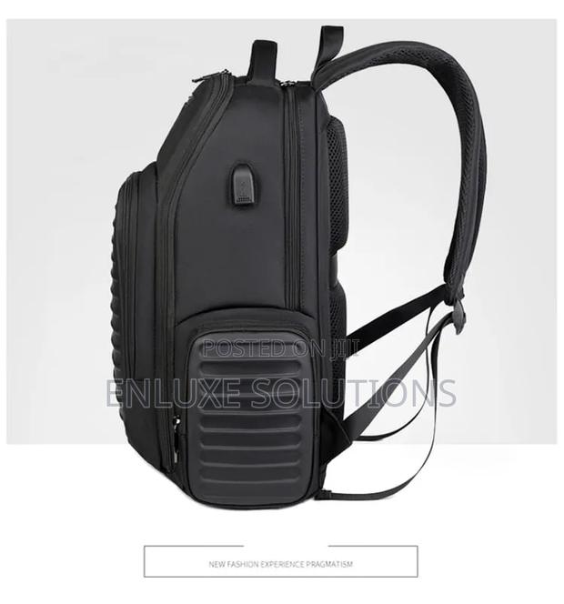 Ponasoo 5233 Premium Antitheft Backpack - thumbnail 3
