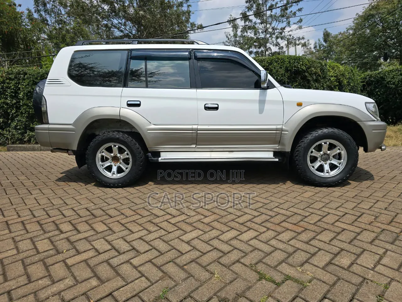 Toyota Land Cruiser Prado 1998 Off white