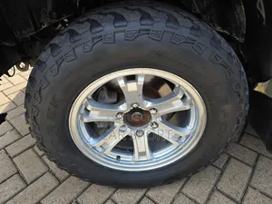 Toyota Land Cruiser Prado 1998 Off white