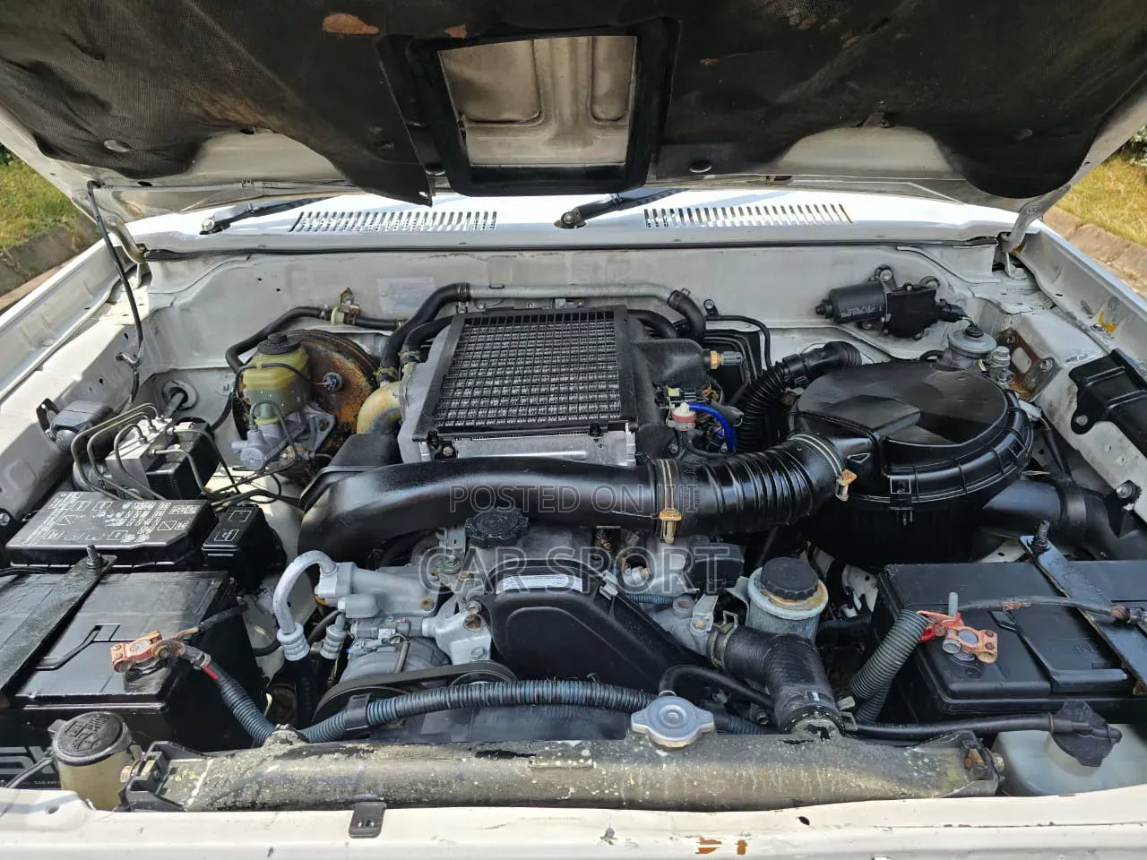 Toyota Land Cruiser Prado 1998 Off white