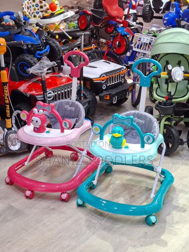 Safe Baby Walker With Wheels and Play Features