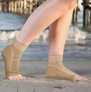 7-Zone Ankle Compression Sleeves Open Toe*