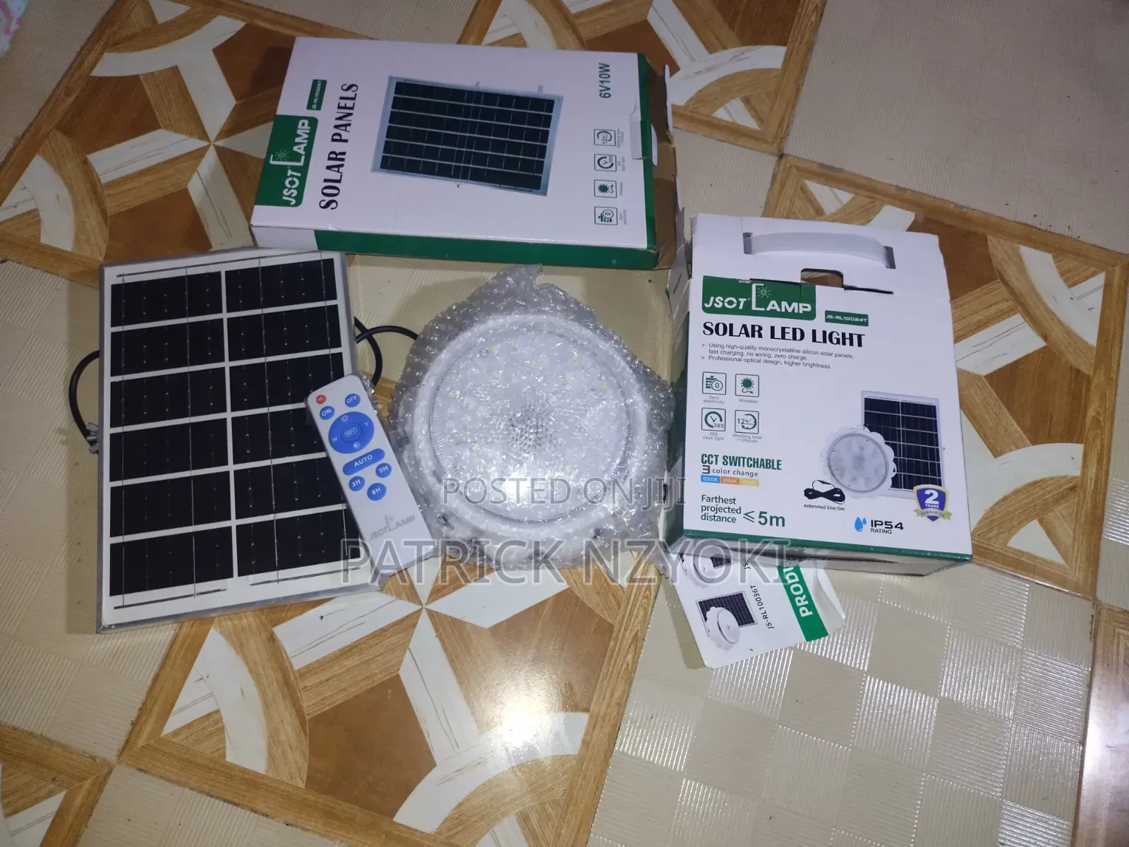 Solar Rechargeable Ceiling Lights . 100 W/200w