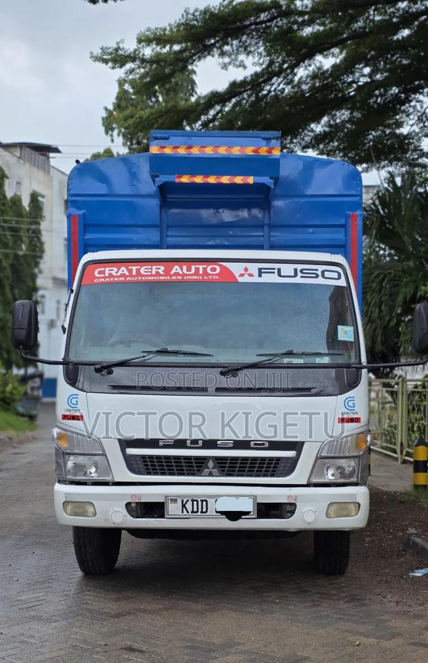 Mitsubishi Canter FE85 Local