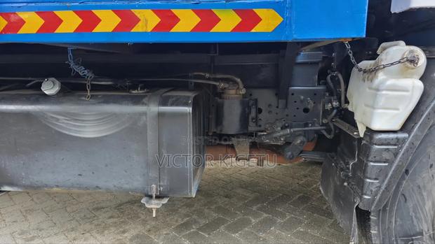 Mitsubishi Canter FE85 Local - thumbnail 10