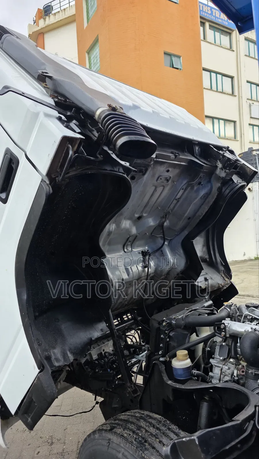 Mitsubishi Canter FE85 Local