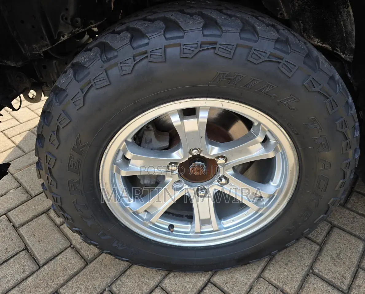 Toyota Land Cruiser Prado 2003 Silver