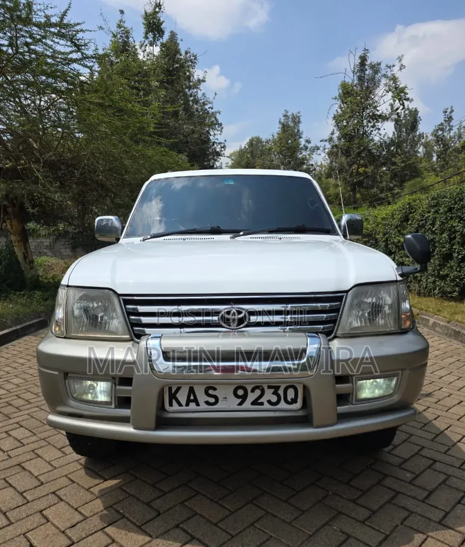 Toyota Land Cruiser Prado 2003 Silver