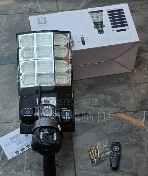 4G Solar Camera 180W Outdoor PTZ Security Camera With SIM Card Support