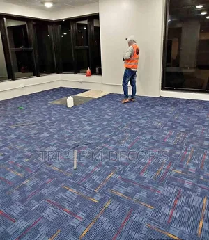 Modern Warm Homes/Offices Carpet Tiles