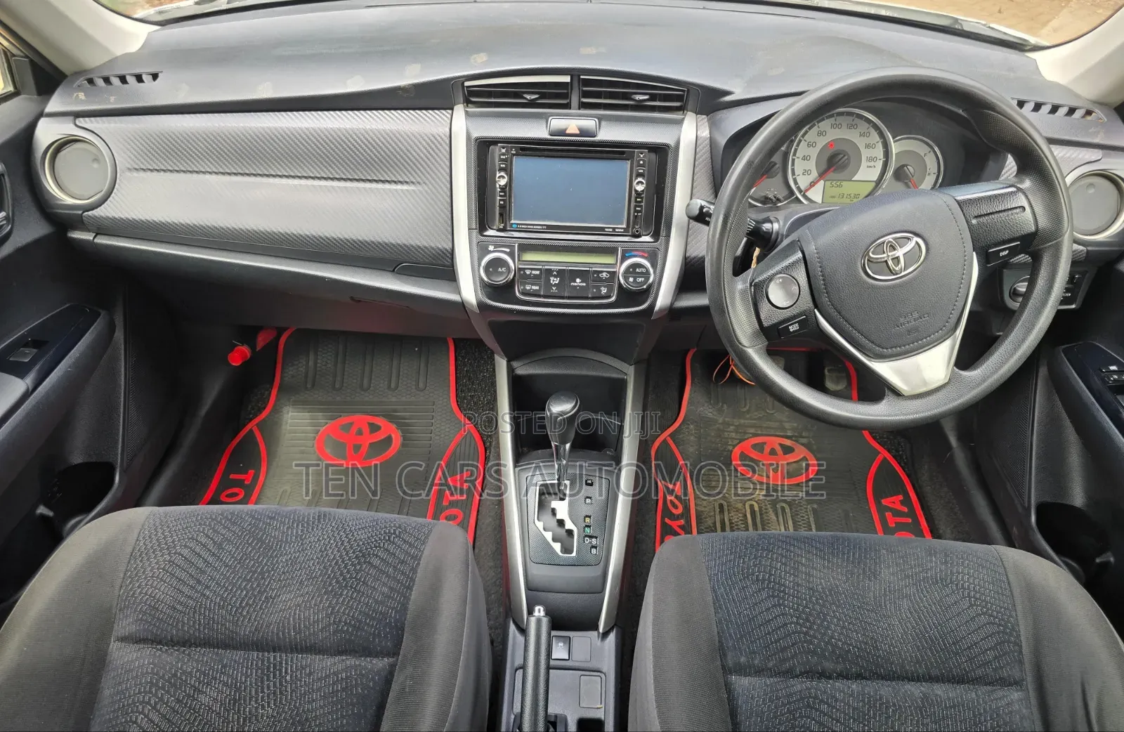 Toyota Corolla Fielder 2013 Silver