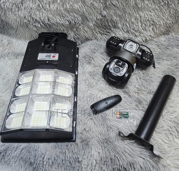 Floodlight Security 4G Camera 180W Solar Powered PTZ Camera HD Video