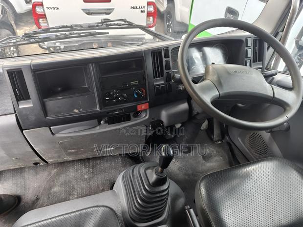 Frr90 Isuzu Open Body With Canvas - thumbnail 11