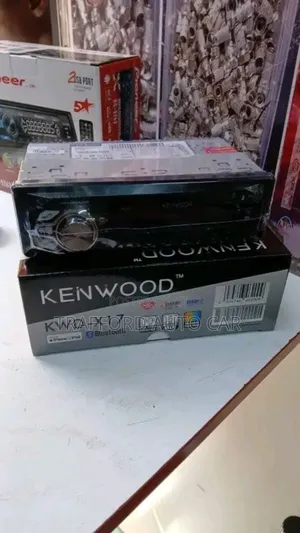 Kenwood Bluetooth Radio