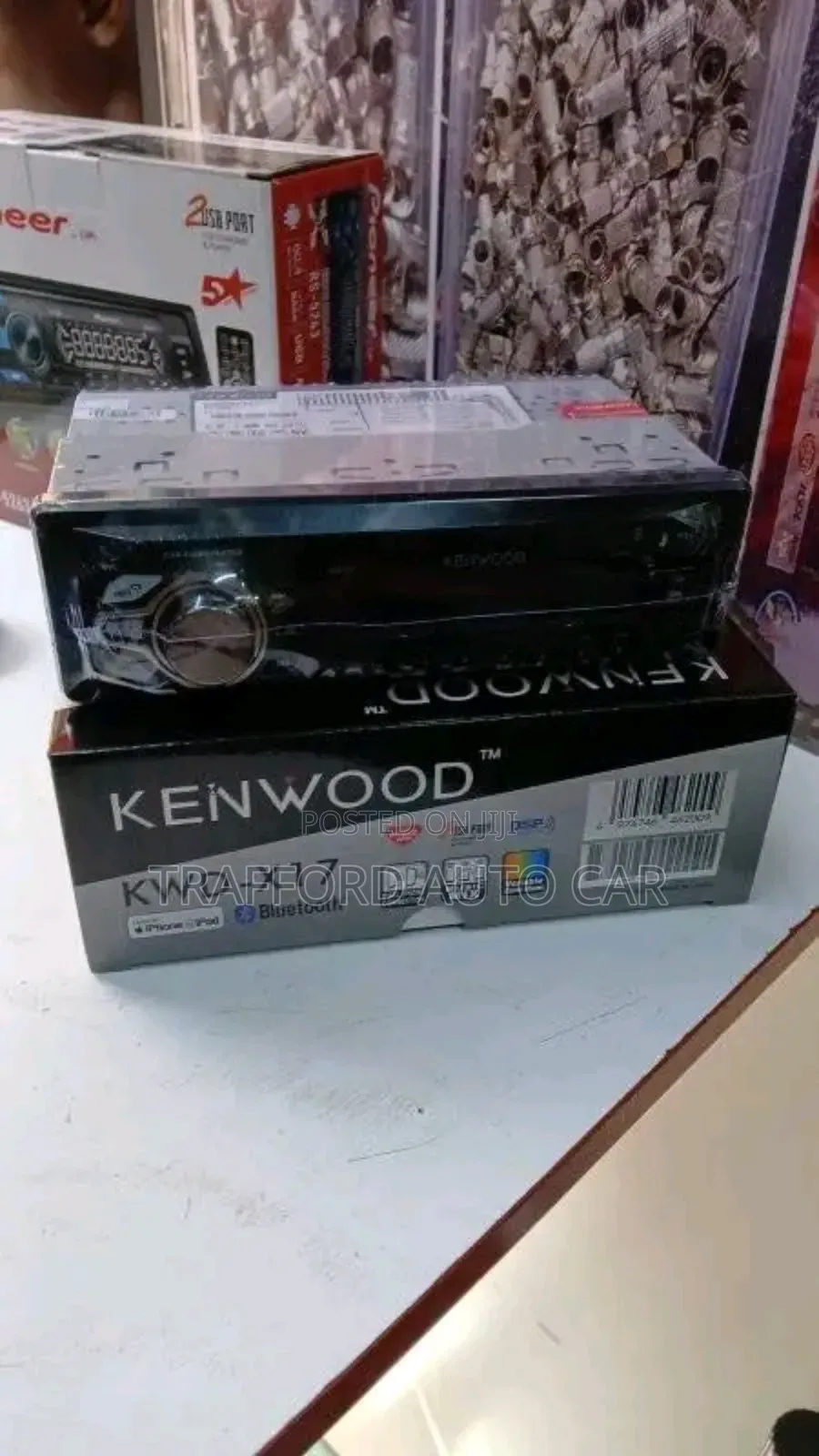 Kenwood Bluetooth Radio