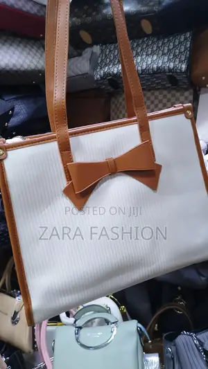 Ladies Hand Bag