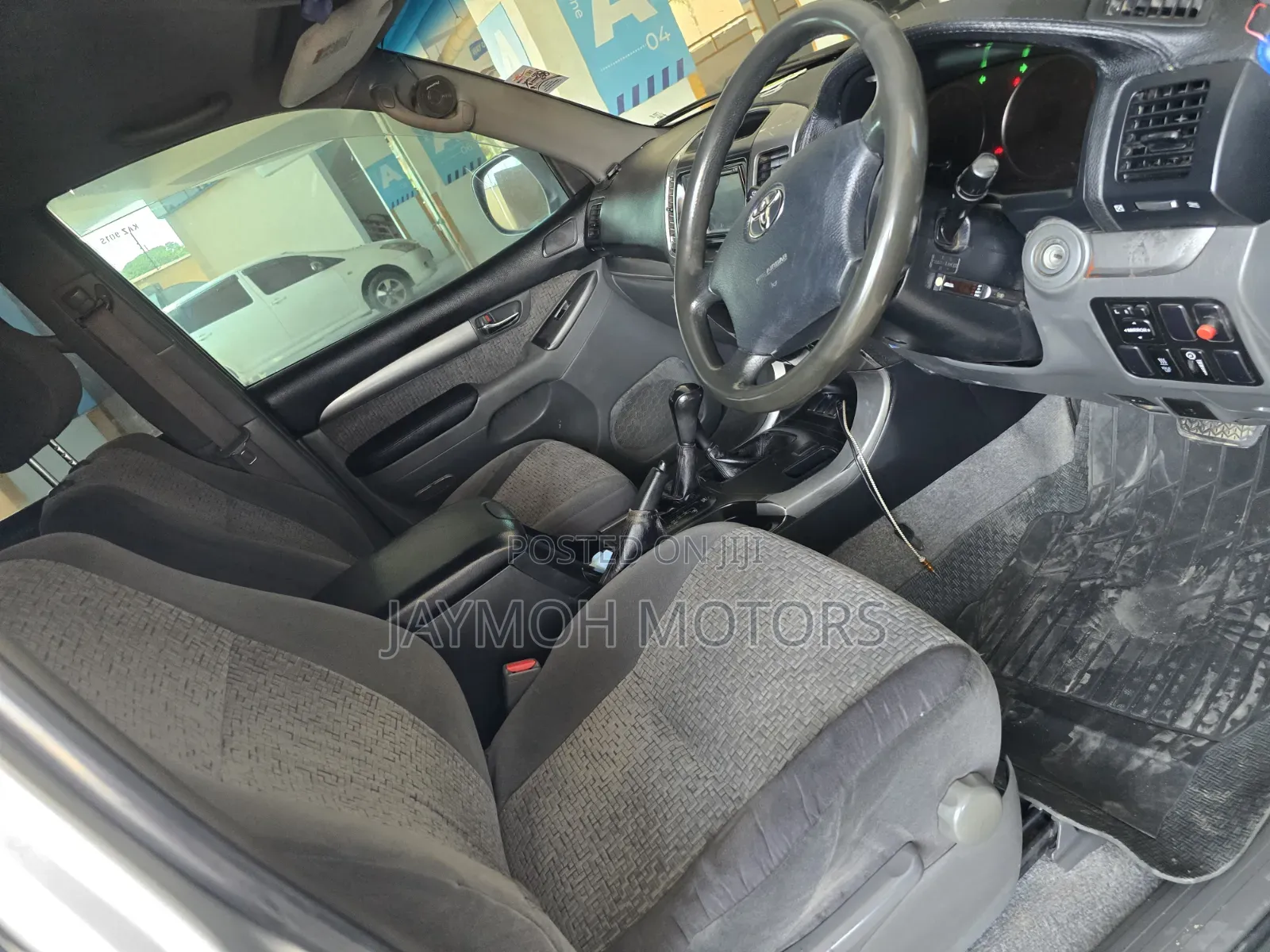 Toyota Land Cruiser Prado 2006 Silver