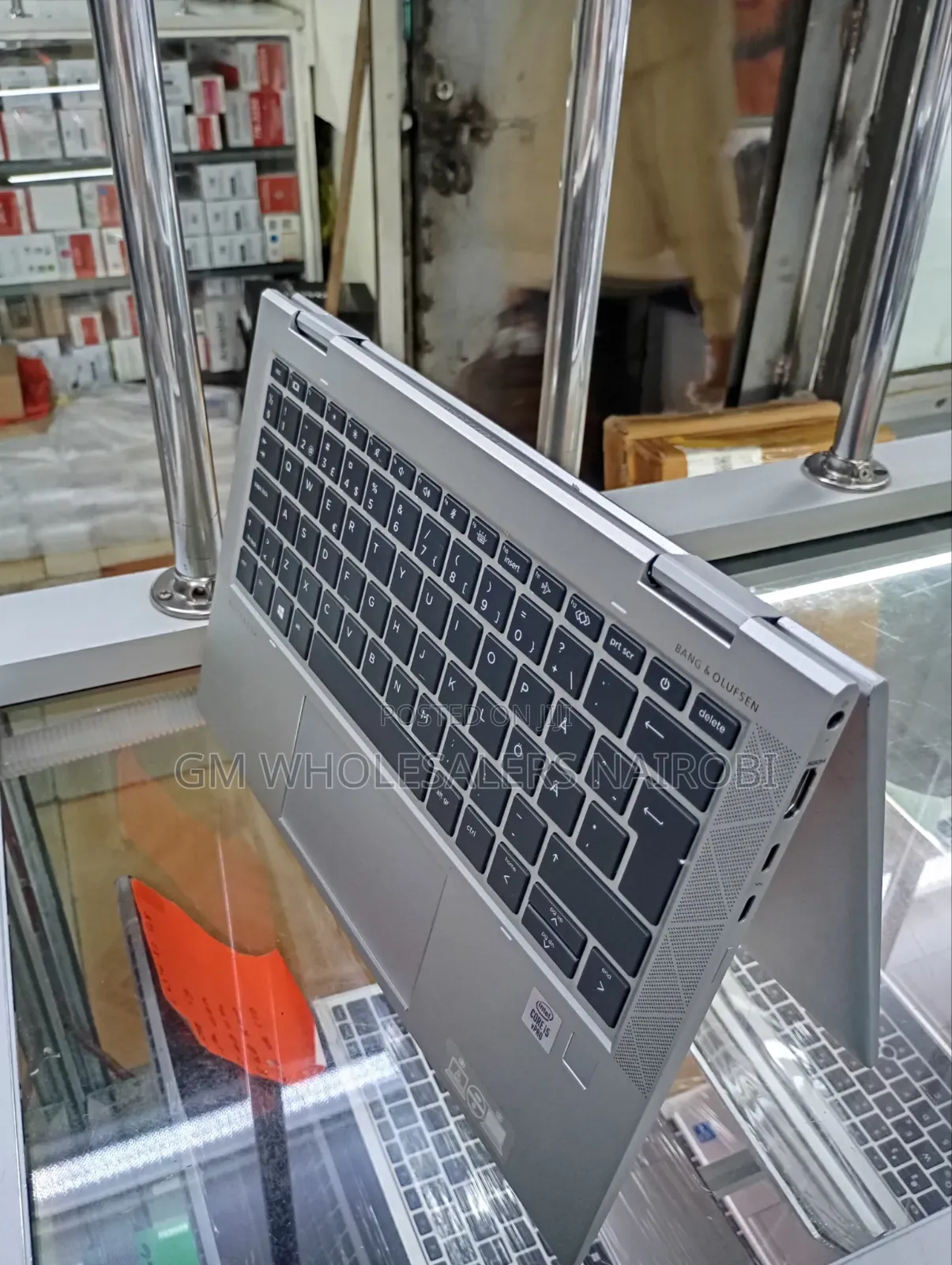 New Laptop HP EliteBook 830 G7 8GB Intel Core i5 SSD 256GB