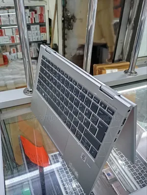 New Laptop HP EliteBook 830 G7 8GB Intel Core i5 SSD 256GB