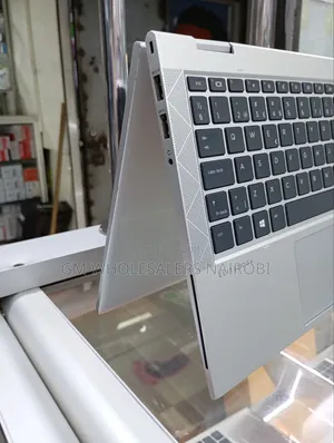 New Laptop HP EliteBook 830 G7 8GB Intel Core i5 SSD 256GB