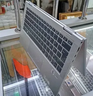 New Laptop HP EliteBook 830 G7 8GB Intel Core i5 SSD 256GB