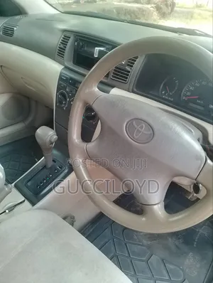 Toyota Corolla 2017 White