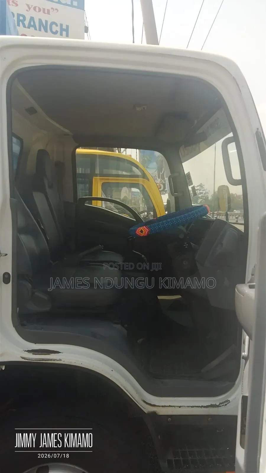 Isuzu NQR 2018 Yellow