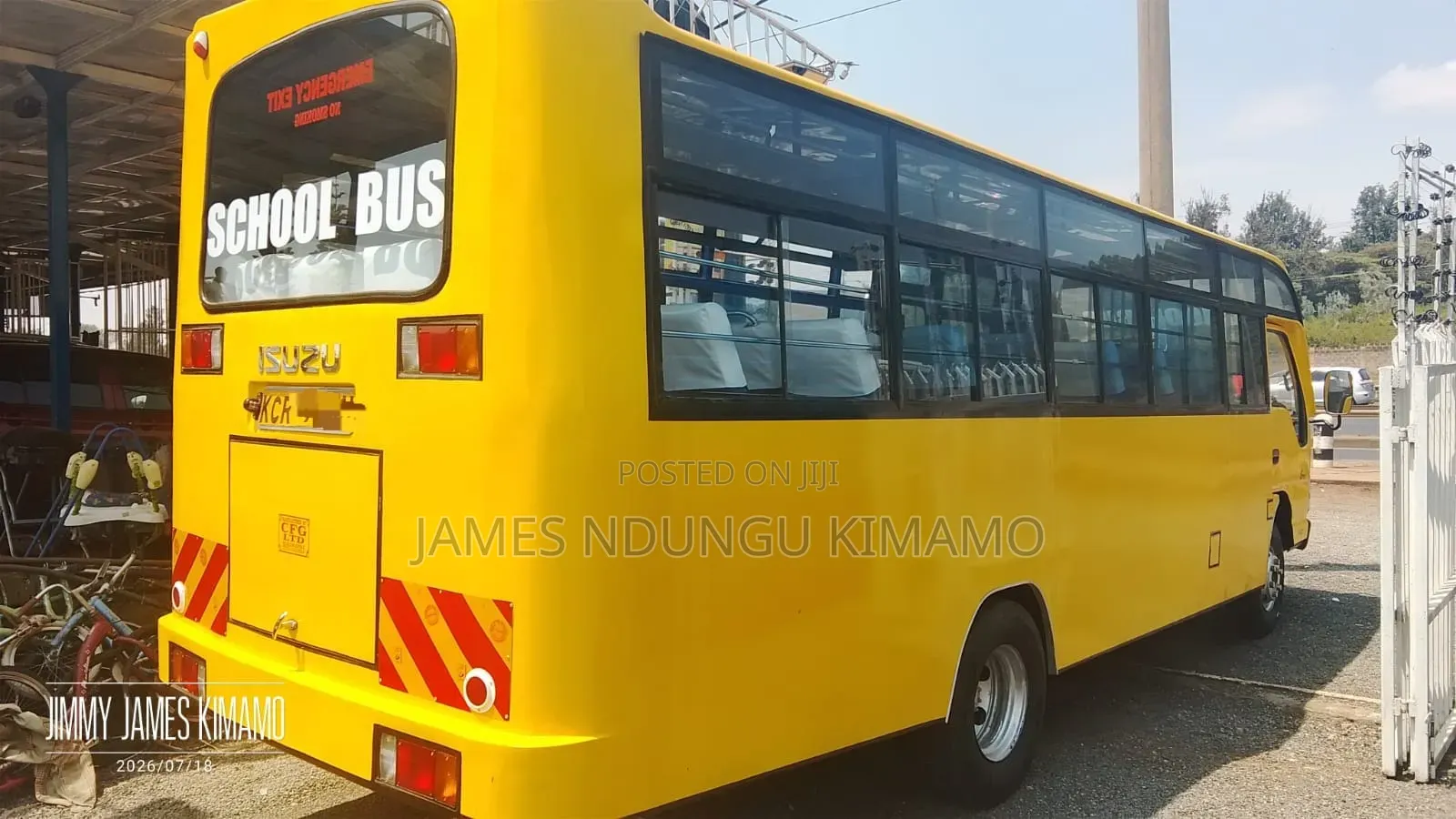 Isuzu NQR 2018 Yellow