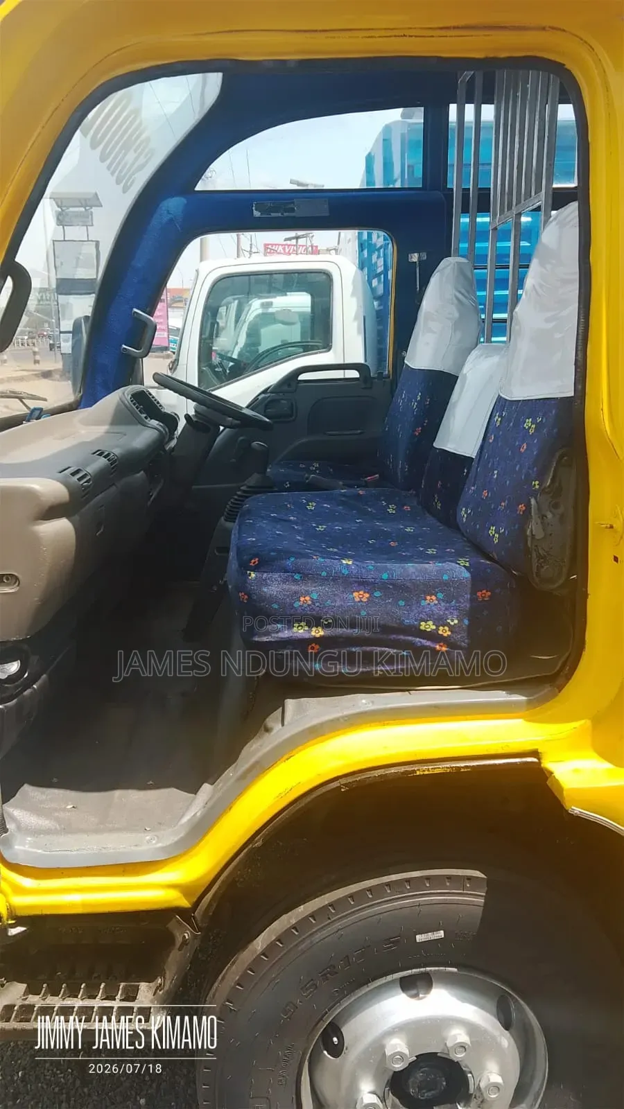 Isuzu NQR 2018 Yellow