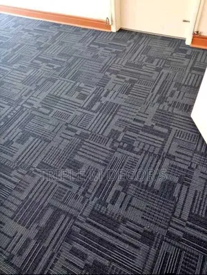 Warm Executive Office Wall to Wall Carpet Tiles