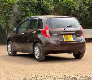 Nissan Note 2015 Brown